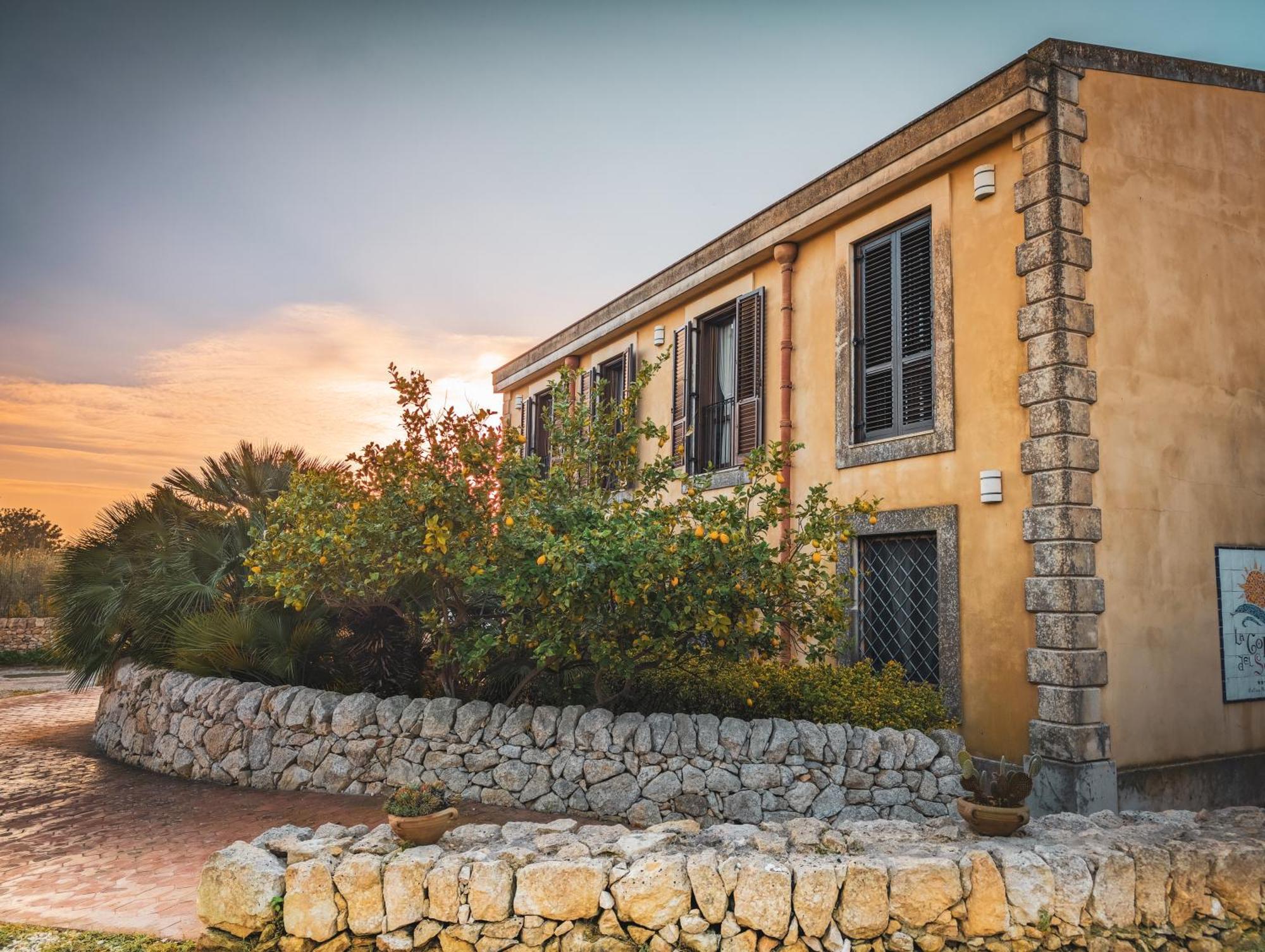 Hotel La Corte Del Sole Lido di Noto Dış mekan fotoğraf