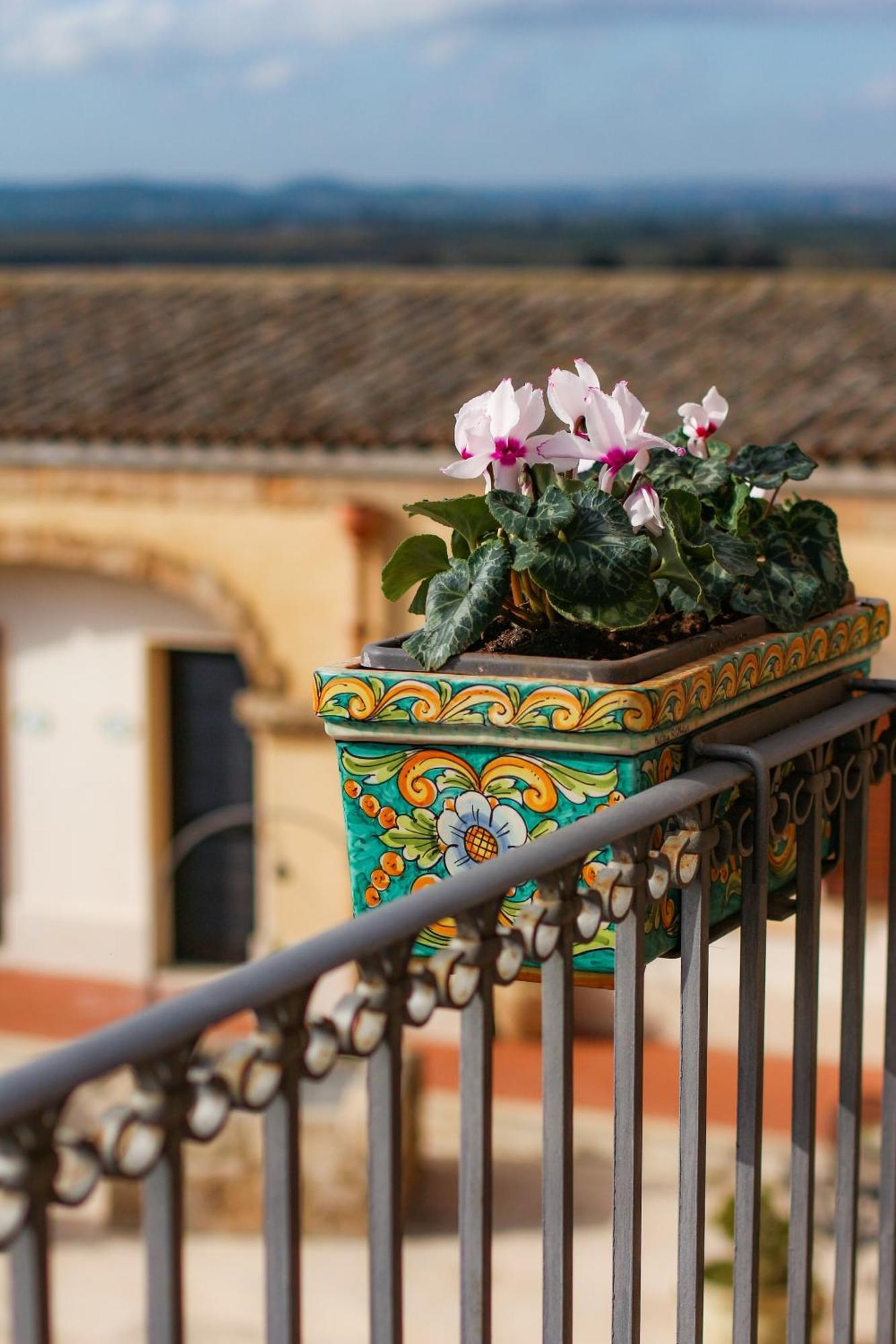 Hotel La Corte Del Sole Lido di Noto Dış mekan fotoğraf