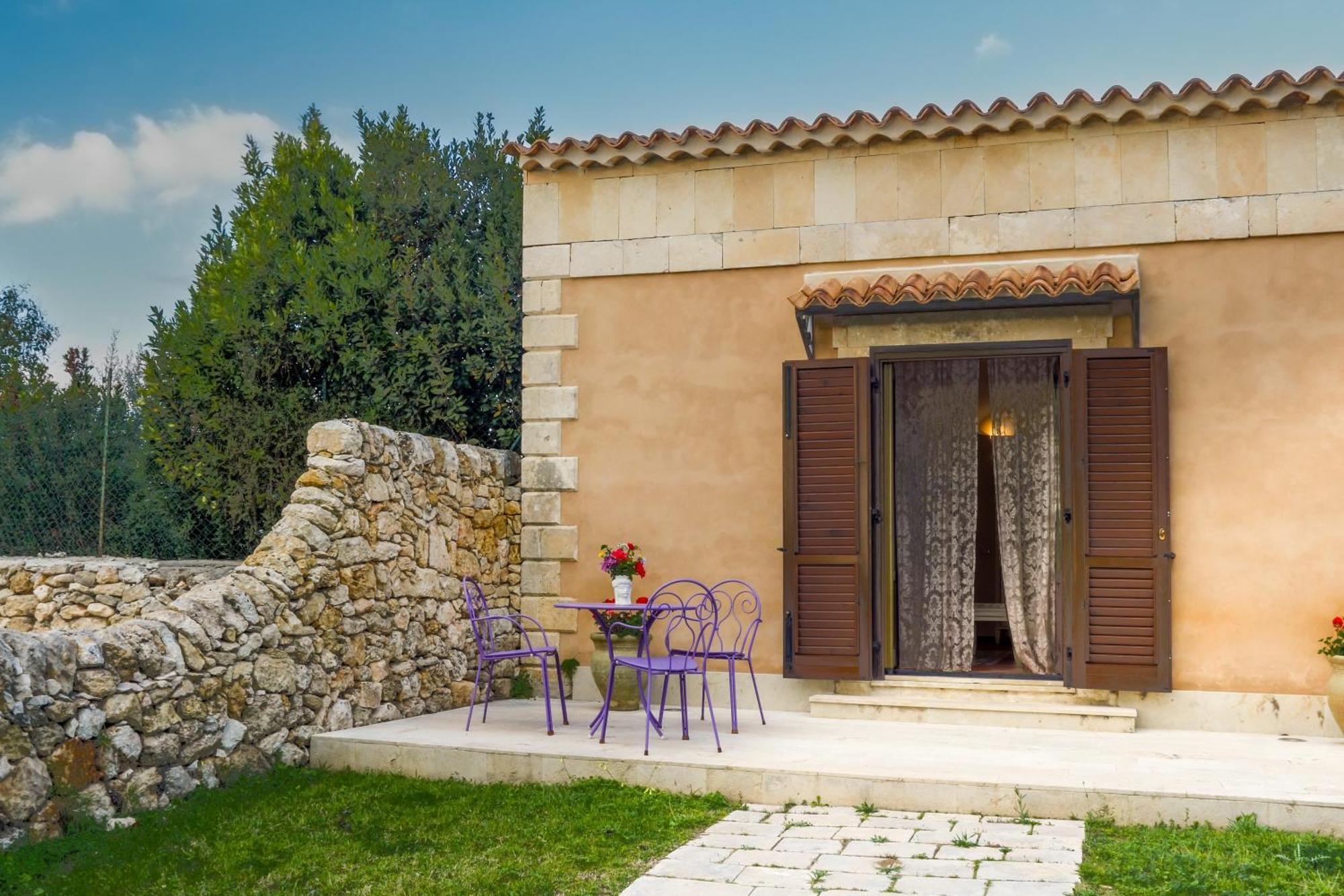 Hotel La Corte Del Sole Lido di Noto Dış mekan fotoğraf