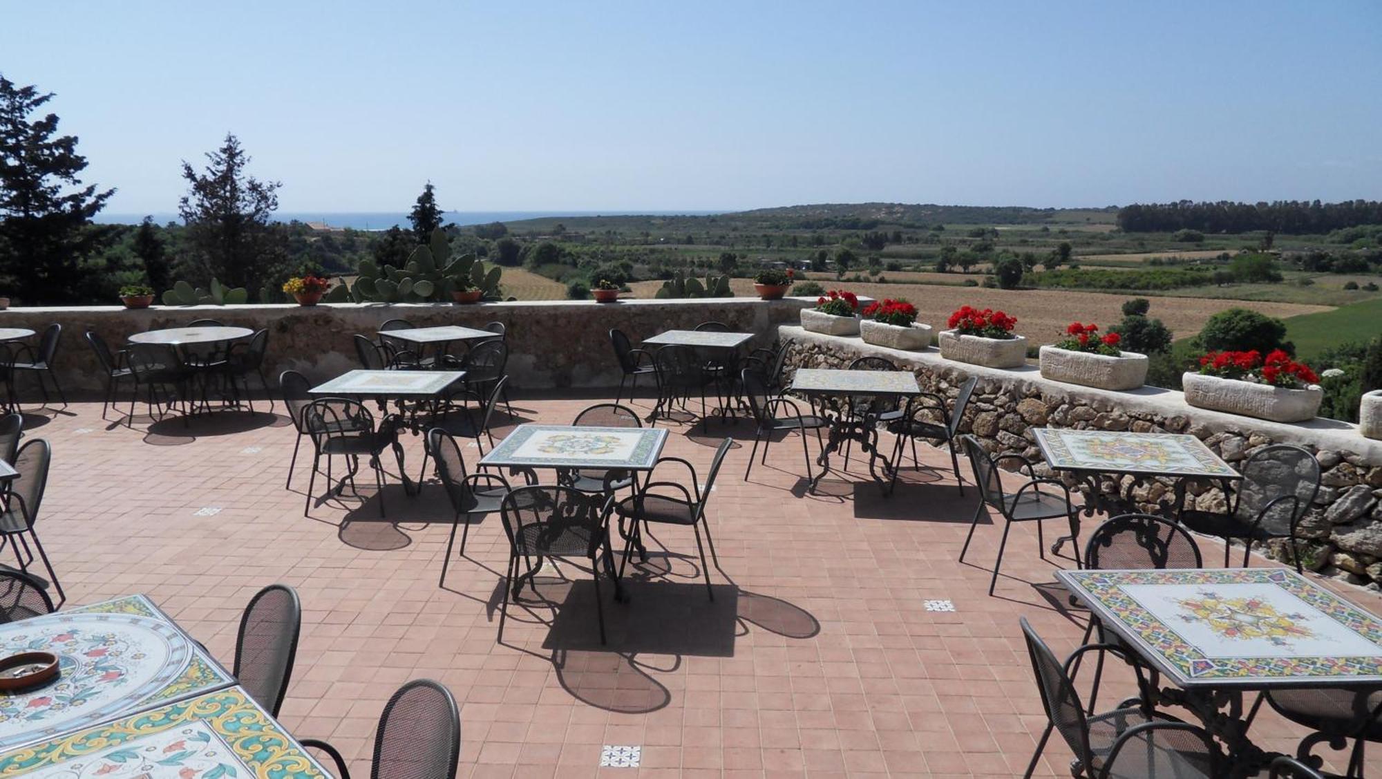 Hotel La Corte Del Sole Lido di Noto Dış mekan fotoğraf